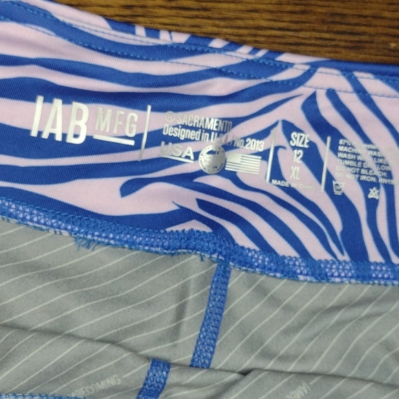 IAB MFG no ride athletic animal print shorts - Picture 3 of 4